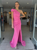 Load image into Gallery viewer, KLARA GOWN