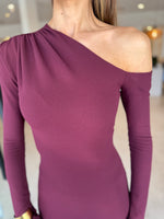 Load image into Gallery viewer, CAYLEY GOWN - WINE