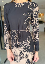 Load image into Gallery viewer, MIRA MIDI DRESS FLORAL