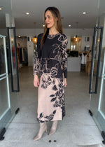 Load image into Gallery viewer, MIRA MIDI DRESS FLORAL