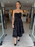 Load image into Gallery viewer, ASHER MIDI DRESS - BLACK