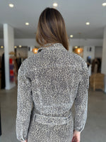 Load image into Gallery viewer, ANOUK CROP JACKET ANIMAL