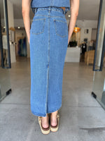 Load image into Gallery viewer, ALDEN DENIM MAXI SKIRT BLUE