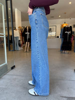 Load image into Gallery viewer, 94 HIGH & WIDE - DEBBIE