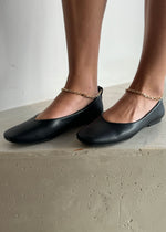 Load image into Gallery viewer, LEANNA FLATS