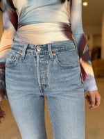 Load image into Gallery viewer, 501 JEAN FOR WOMEN - HOLLOW DAYS