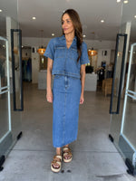 Load image into Gallery viewer, ALDEN DENIM MAXI SKIRT BLUE