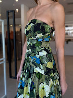 Load image into Gallery viewer, WEYES STRAPLESS MAXI DRESS