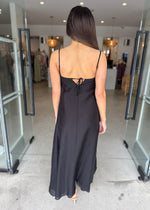 Load image into Gallery viewer, AXEL MAXI DRESS