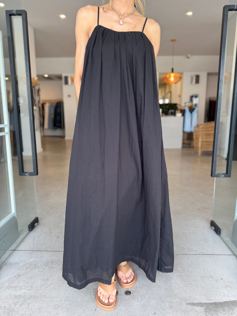 VIVIAN MAXI DRESS - BLACK