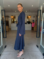 Load image into Gallery viewer, EVERETT WAVE KNIT MIDI DRESS
