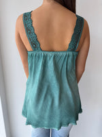 Load image into Gallery viewer, LACE CAMI * BOTTIGLIA
