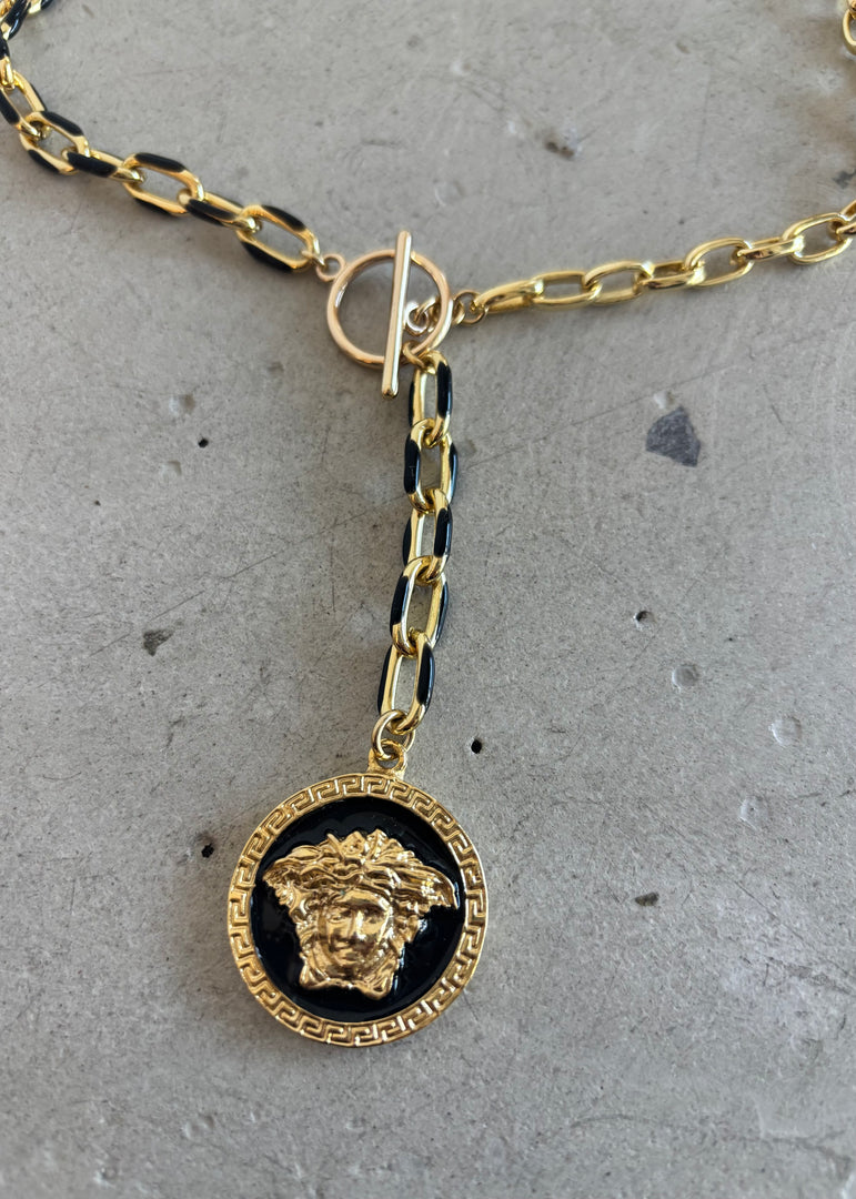 ADELINA NECKLACE  BLACK GOLD