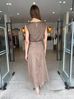 Load image into Gallery viewer, WILLA MIDI SKIRT TRUFFLE
