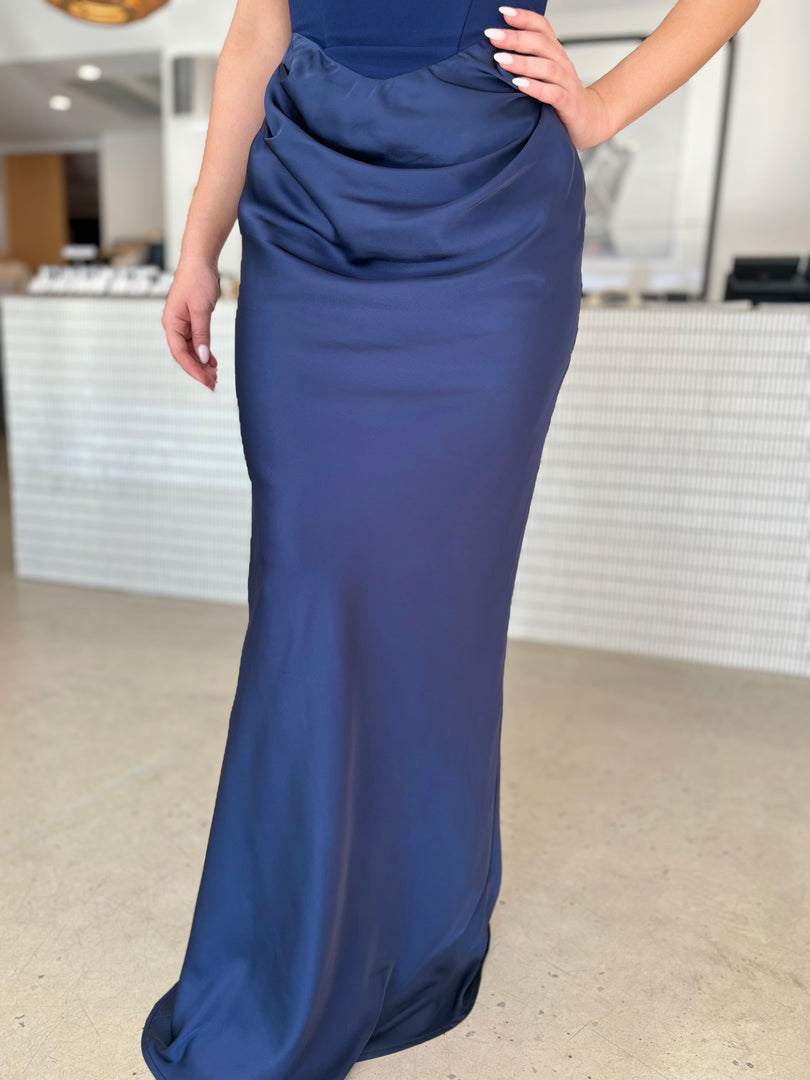 CHIARA STRAPLESS GOWN - NAVY