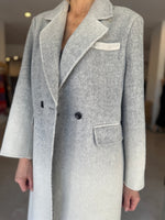 Load image into Gallery viewer, ISLA WOOL COAT - GREY OMBRE
