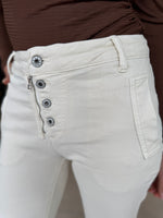 Load image into Gallery viewer, ITALIAN BUTTON JEANS - VANILLA
