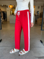 Load image into Gallery viewer, CASSIS TROUSER - RED
