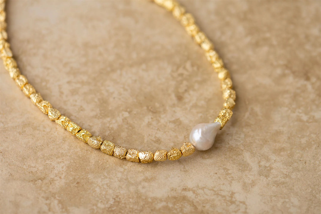 AGNES NECKLACE