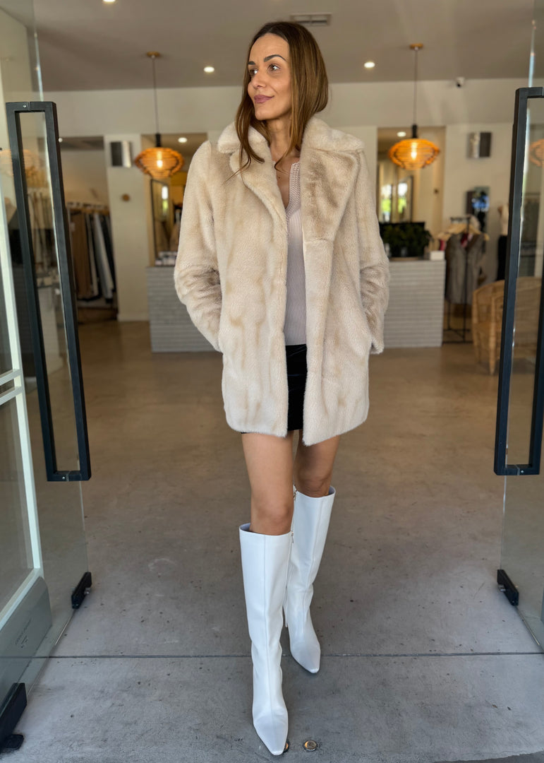 NADIA FUR COAT - LATTE