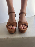 Load image into Gallery viewer, HANNAH PLATFORM HEEL - TOBACCO
