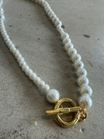 Load image into Gallery viewer, CIROC NECKLACE
