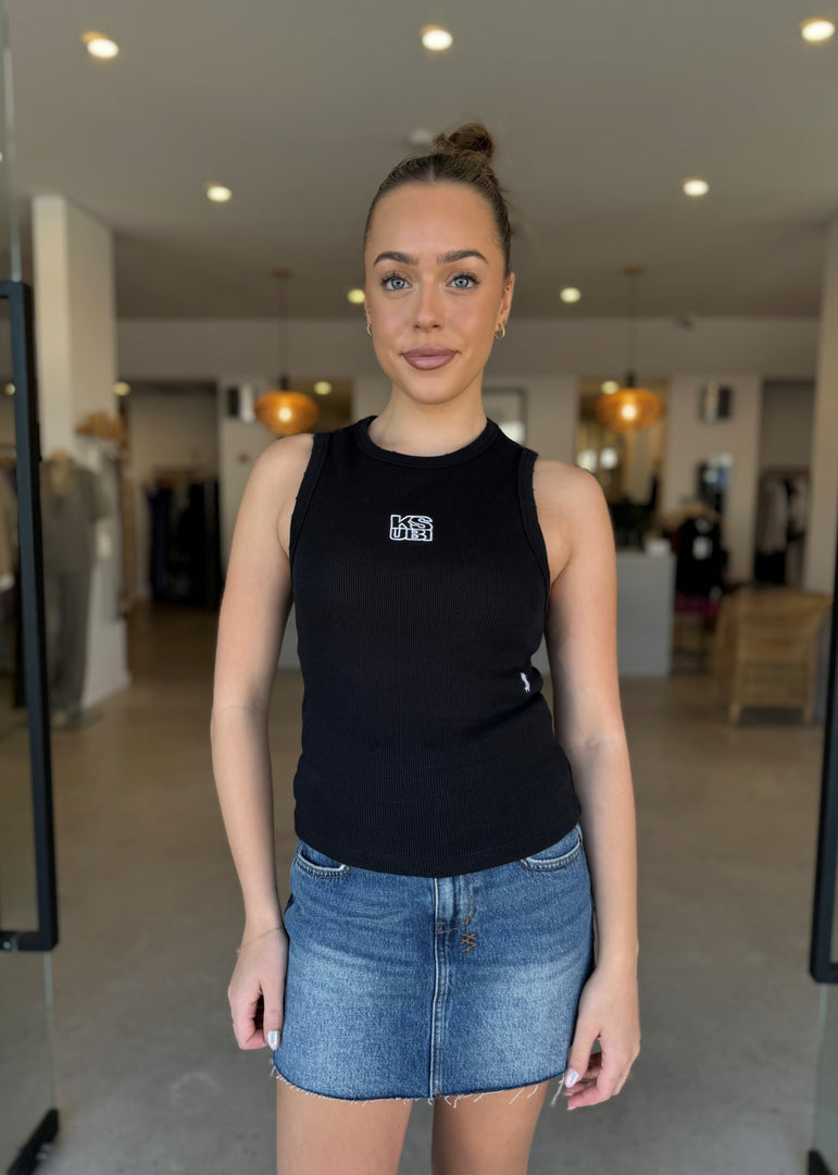 STACKED SYNDICATE TANK - EXTRA BLACK
