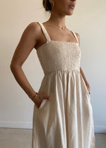 Load image into Gallery viewer, RYNN LINEN MAXI DRESS
