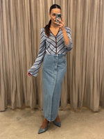 Load image into Gallery viewer, THEORY DENIM MAXI SKIRT BLUE
