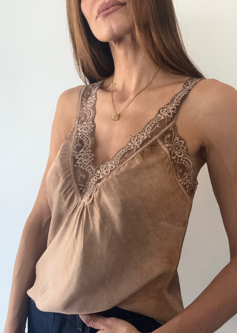 LACE CAMI - CAMELLO