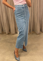 Load image into Gallery viewer, THEORY DENIM MAXI SKIRT BLUE
