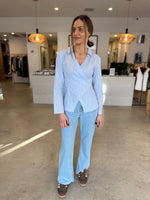 Load image into Gallery viewer, AYRA WRAP TOP
