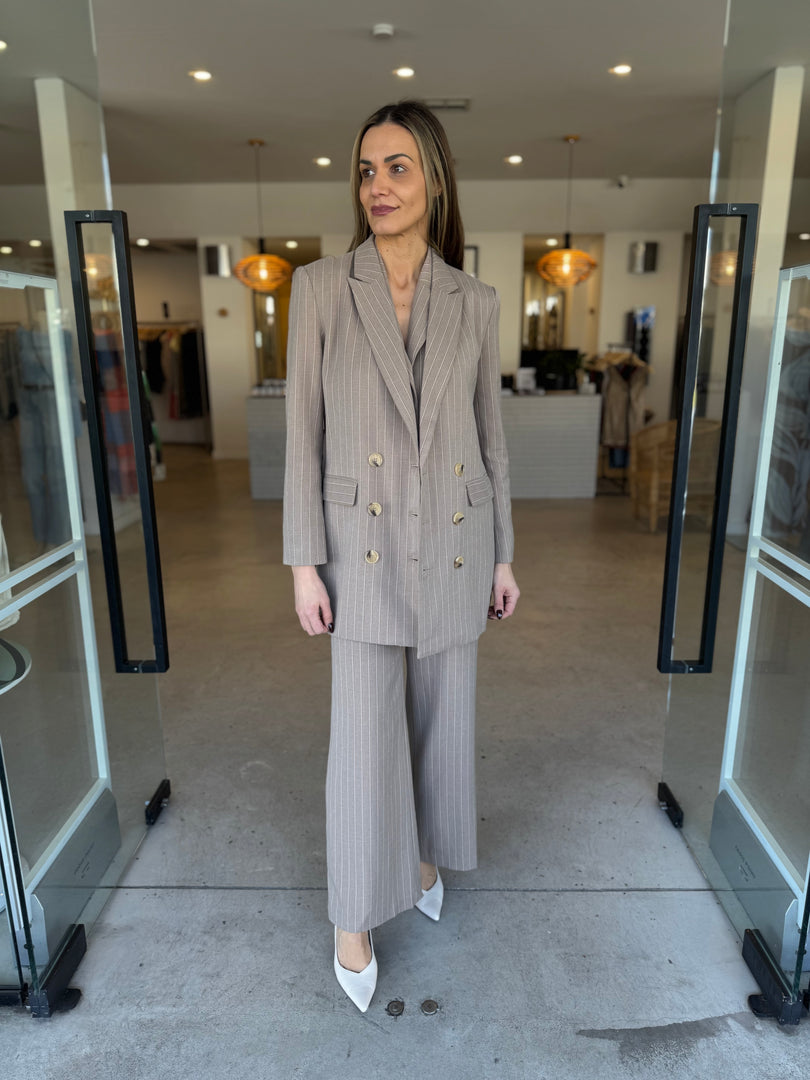 ORLENA PANT SET