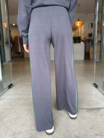 Load image into Gallery viewer, RETREAT KNIT PANT CAVIAR
