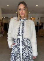 Load image into Gallery viewer, DESIREE JACKET
