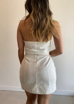 Load image into Gallery viewer, JUNO HALTER TOP WHITE
