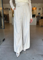 Load image into Gallery viewer, NEWMAN TAILORED PANT PARCHMENT
