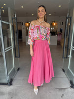 Load image into Gallery viewer, VILLAGE SKIRT - PINK
