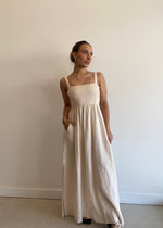 Load image into Gallery viewer, RYNN LINEN MAXI DRESS
