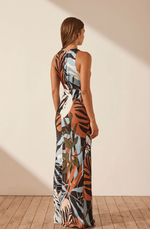 Load image into Gallery viewer, TRAMONTO CUT OUT MAXI DRESS
