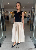 Load image into Gallery viewer, DAPHNE DRESS
