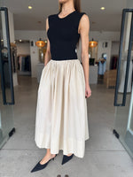 Load image into Gallery viewer, DAPHNE DRESS
