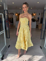 Load image into Gallery viewer, ASHER MIDI DRESS - YELLOW
