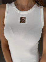 Load image into Gallery viewer, V &amp; W METAL TANK - IVORY
