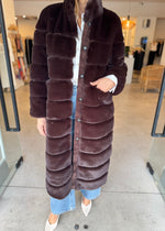 Load image into Gallery viewer, DAPHNE COAT - BROWN
