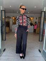 Load image into Gallery viewer, ASTRID COTTON SILK SHIRT
