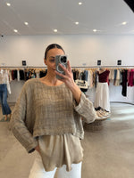 Load image into Gallery viewer, ELENA CROP TOP - MESH
