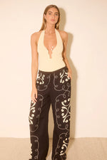 Load image into Gallery viewer, NILE KNIT TOP BUTTER
