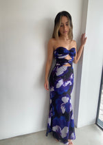 Load image into Gallery viewer, SAGA GOWN
