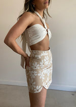 Load image into Gallery viewer, POSY SKIRT FLORAL
